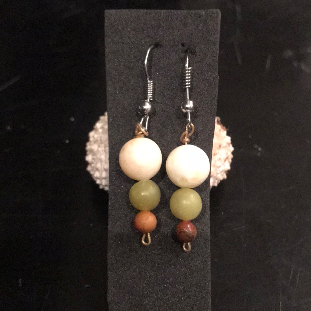 NWOT Natural gemstone earrings